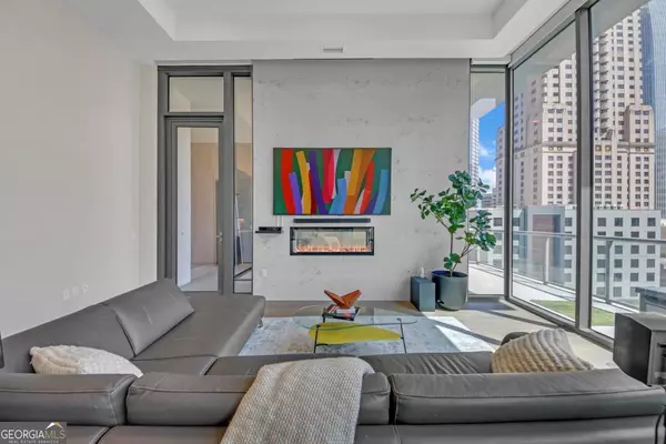 Atlanta, GA 30309,40 12th ST NE #903