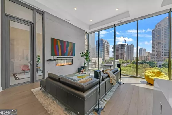 Atlanta, GA 30309,40 12th ST NE #903