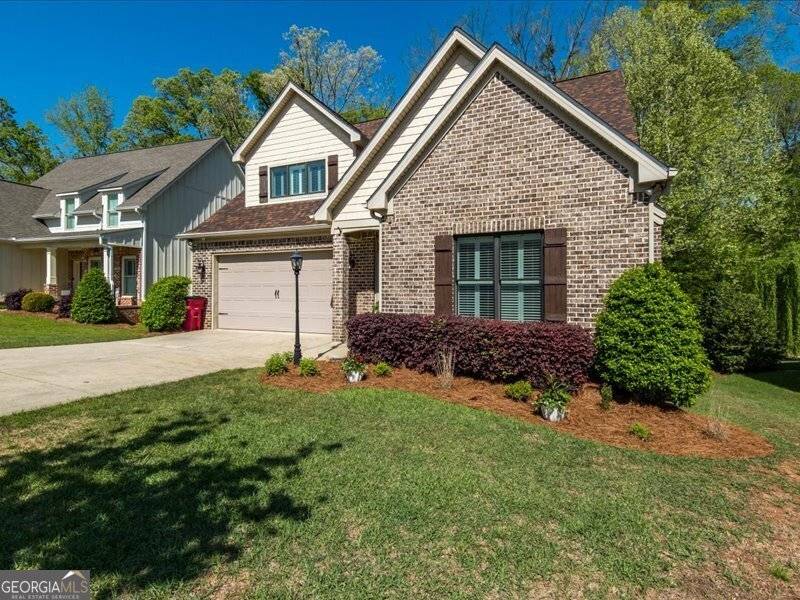 Macon, GA 31210,351 Carillon LN