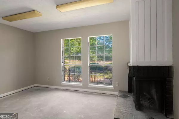 Decatur, GA 30034,3254 Strawberry LN