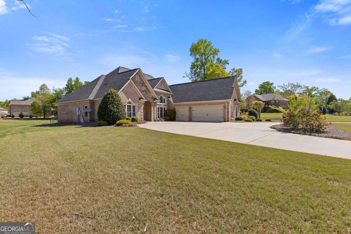 Hampton, GA 30228,755 Peninsula Overlook