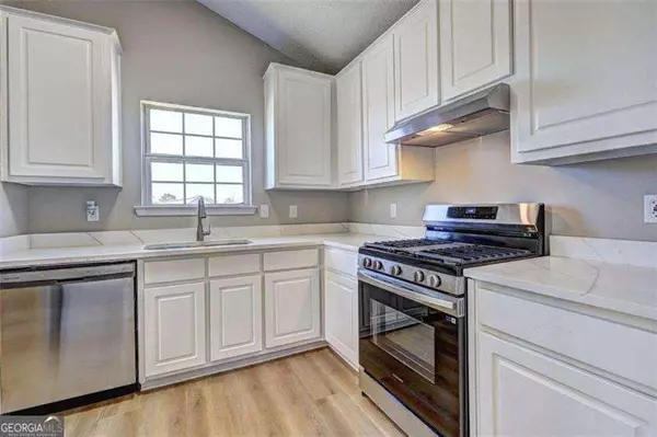 Lithonia, GA 30038,6776 Gina Agha CIR