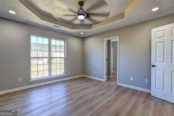 Lithonia, GA 30038,6776 Gina Agha CIR