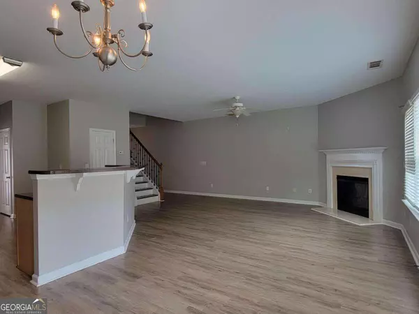 Lilburn, GA 30047,4005 Labrador WAY