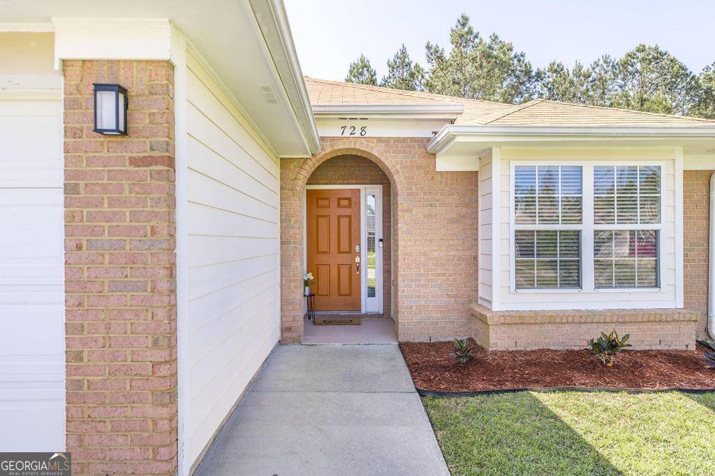 Macon, GA 31206,728 Royal Oaks DR