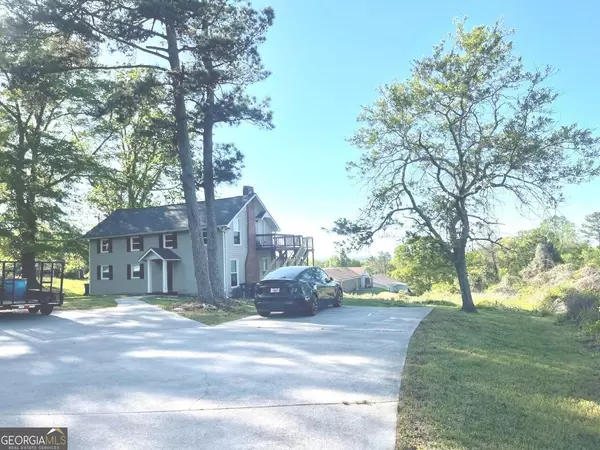 6787 W Strickland ST, Douglasville, GA 30134