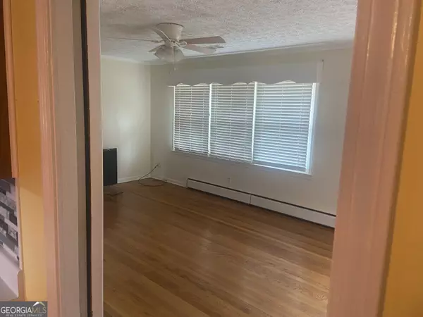 Jackson, GA 30233,826 Nelson ST