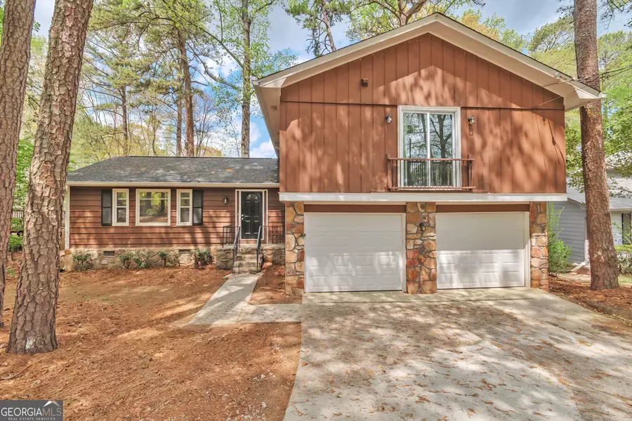 5350 Rockbridge RD, Stone Mountain, GA 30088