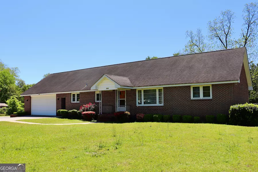 5864 Porterfield CIR, Macon, GA 31216