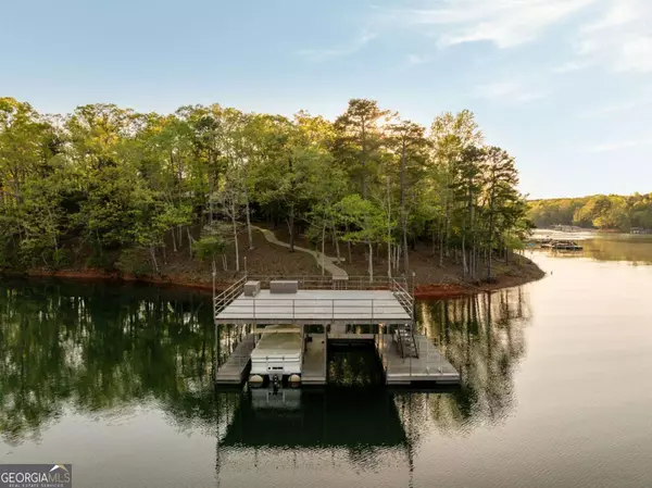 Hartwell, GA 30643,736 Cedar Ridge RD