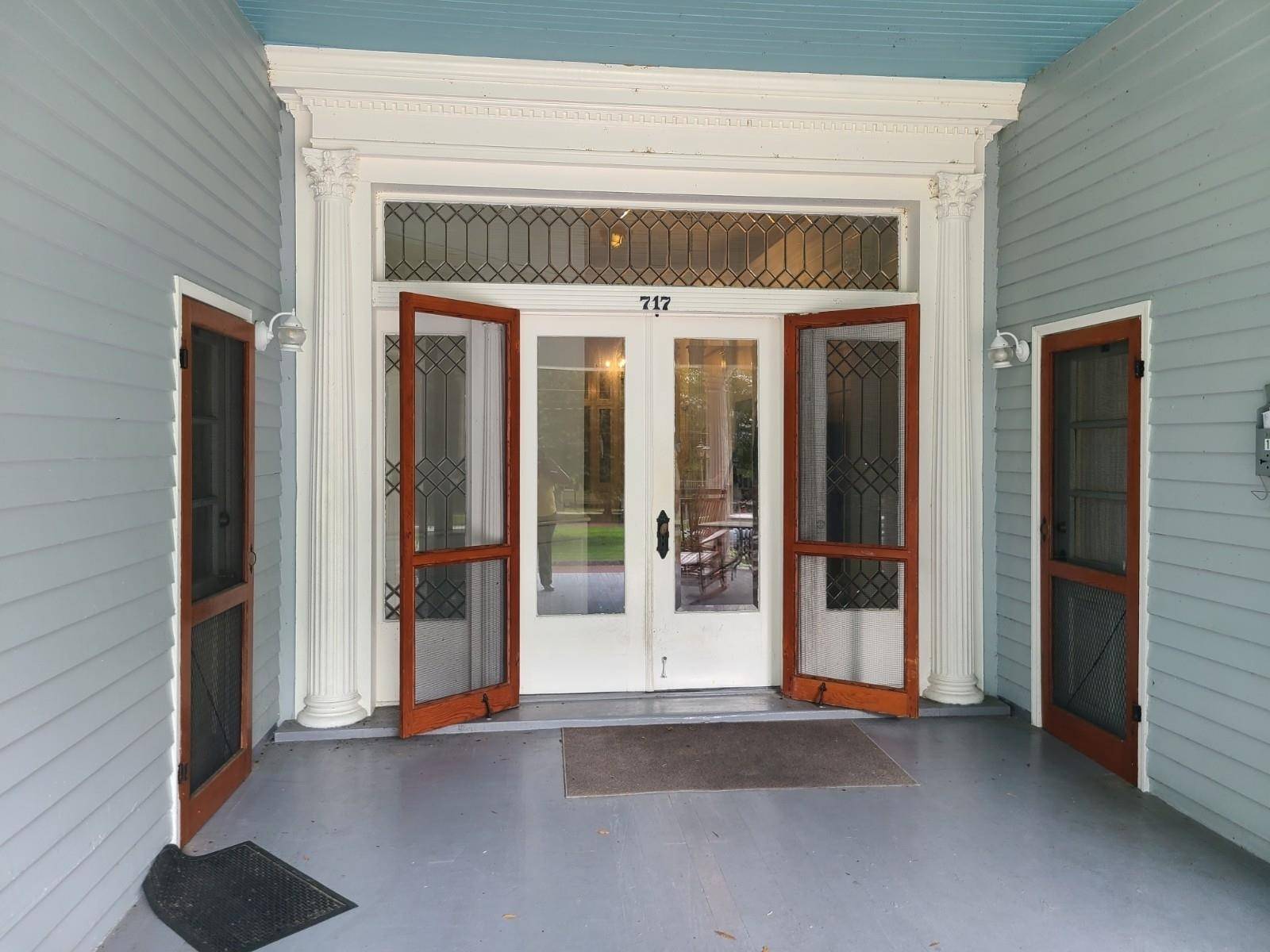 Columbus, GA 31901,717 Broadway #6