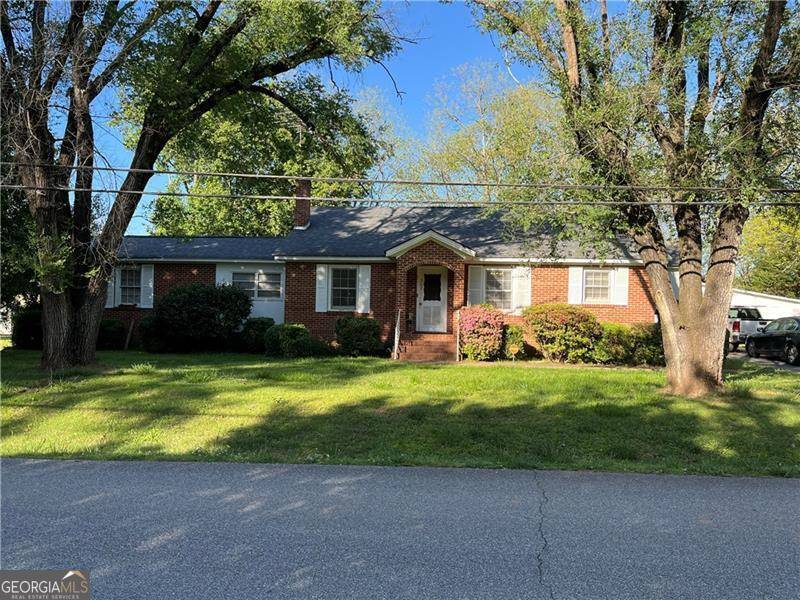 362 Sims ST, Maysville, GA 30558