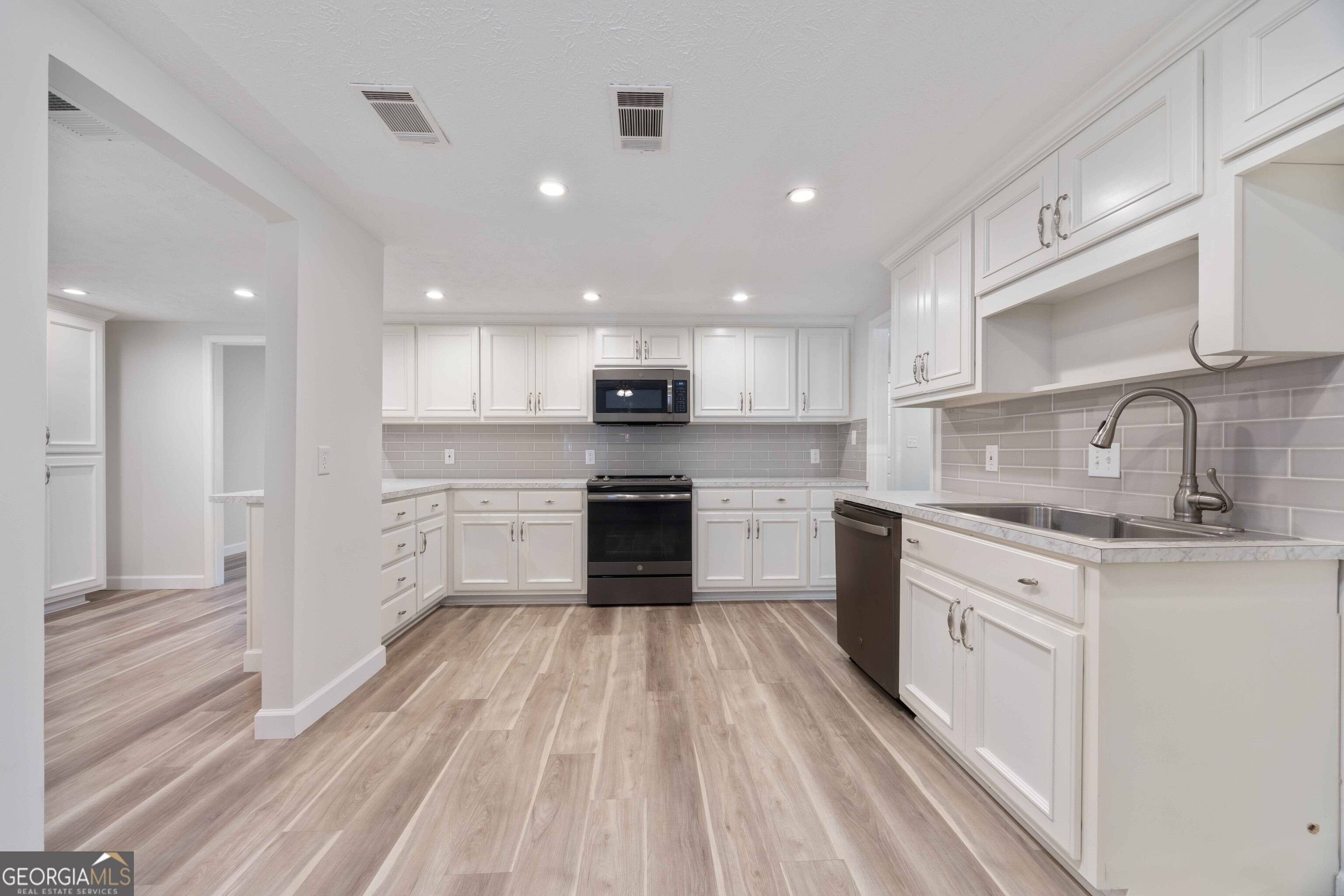 Columbus, GA 31904,6101 River RD #APT 20