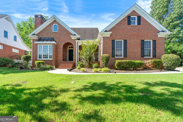 1272 SAXONY DR SE, Conyers, GA 30013