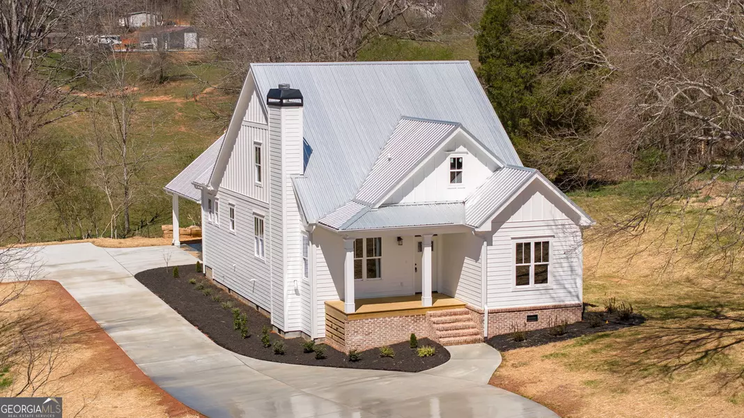 405 Roper DR, Clarkesville, GA 30523