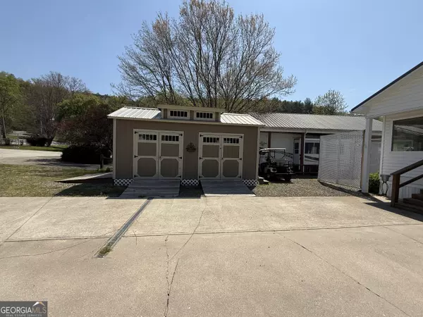 Hiawassee, GA 30546,4163 Riverbank RUN