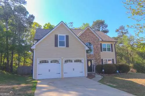 6879 Smoke Ridge DR, Atlanta, GA 30349