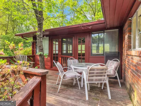 Calhoun, GA 30701,218 Woodland DR