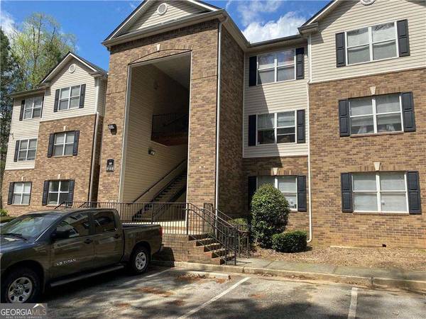 3247 Fairington DR, Lithonia, GA 30038