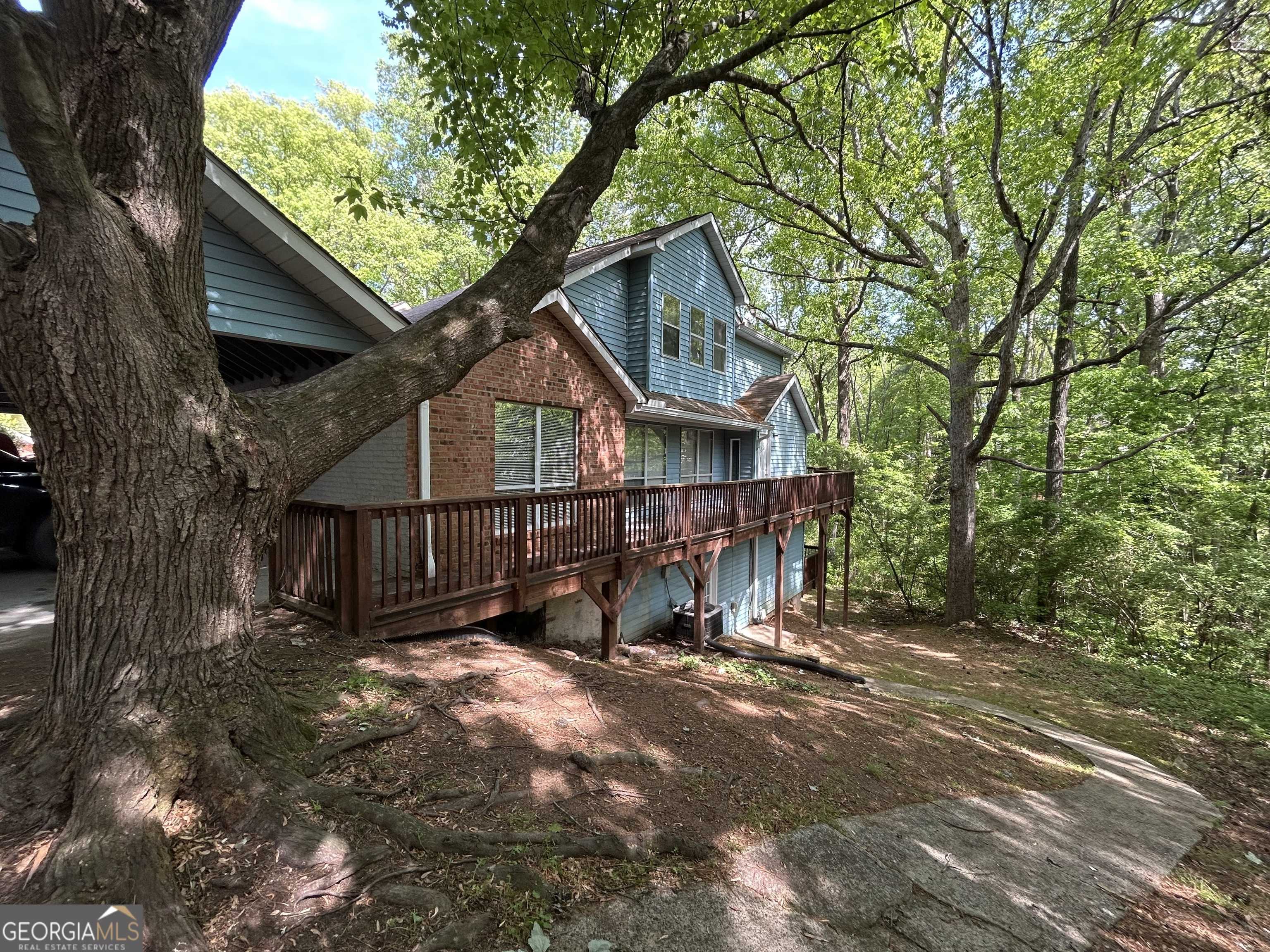 1024 Kathleen CT, Roswell, GA 30075