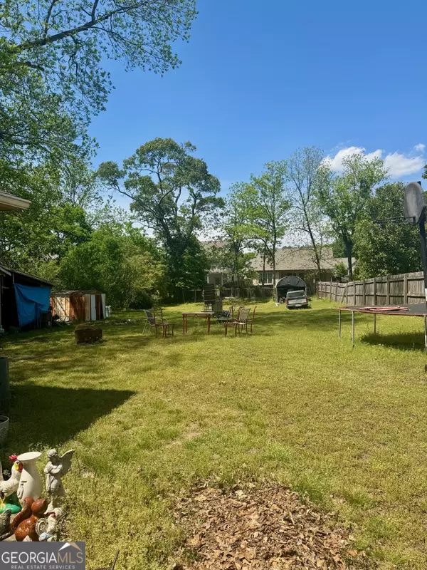 Hoschton, GA 30548,146 W Jefferson ST