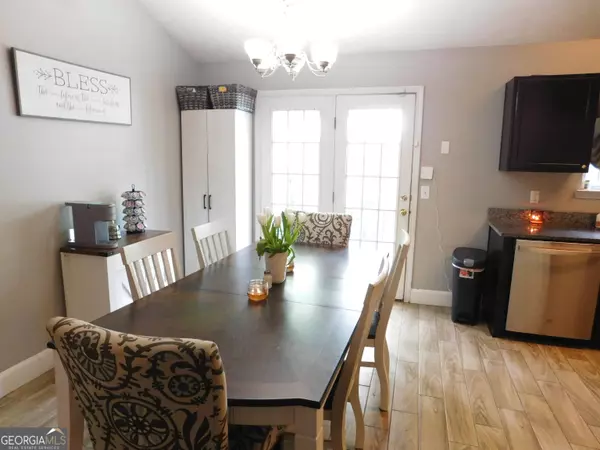 Flowery Branch, GA 30542,4020 Parks RD