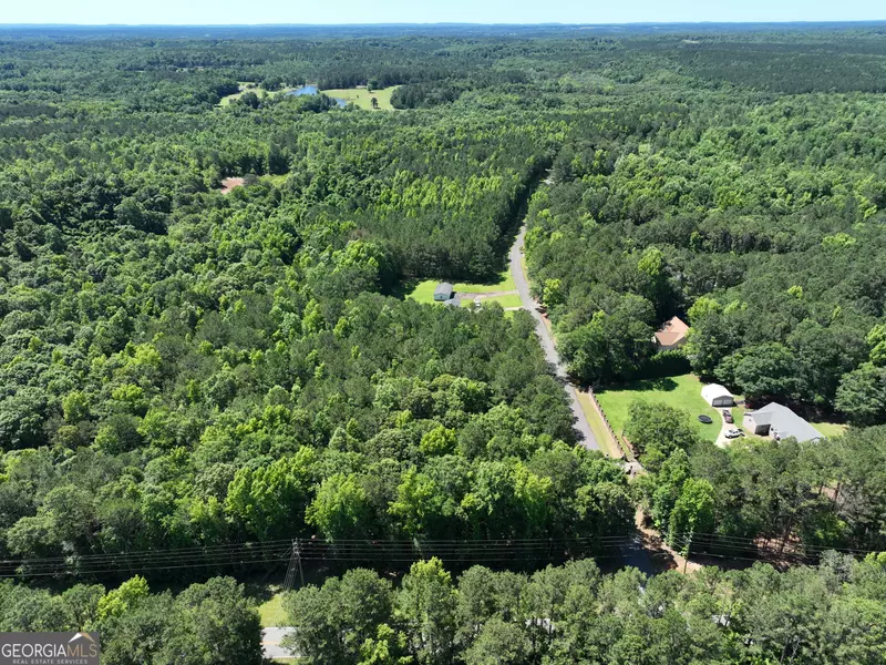530 New Hutchinson Mill RD, Lagrange, GA 30240