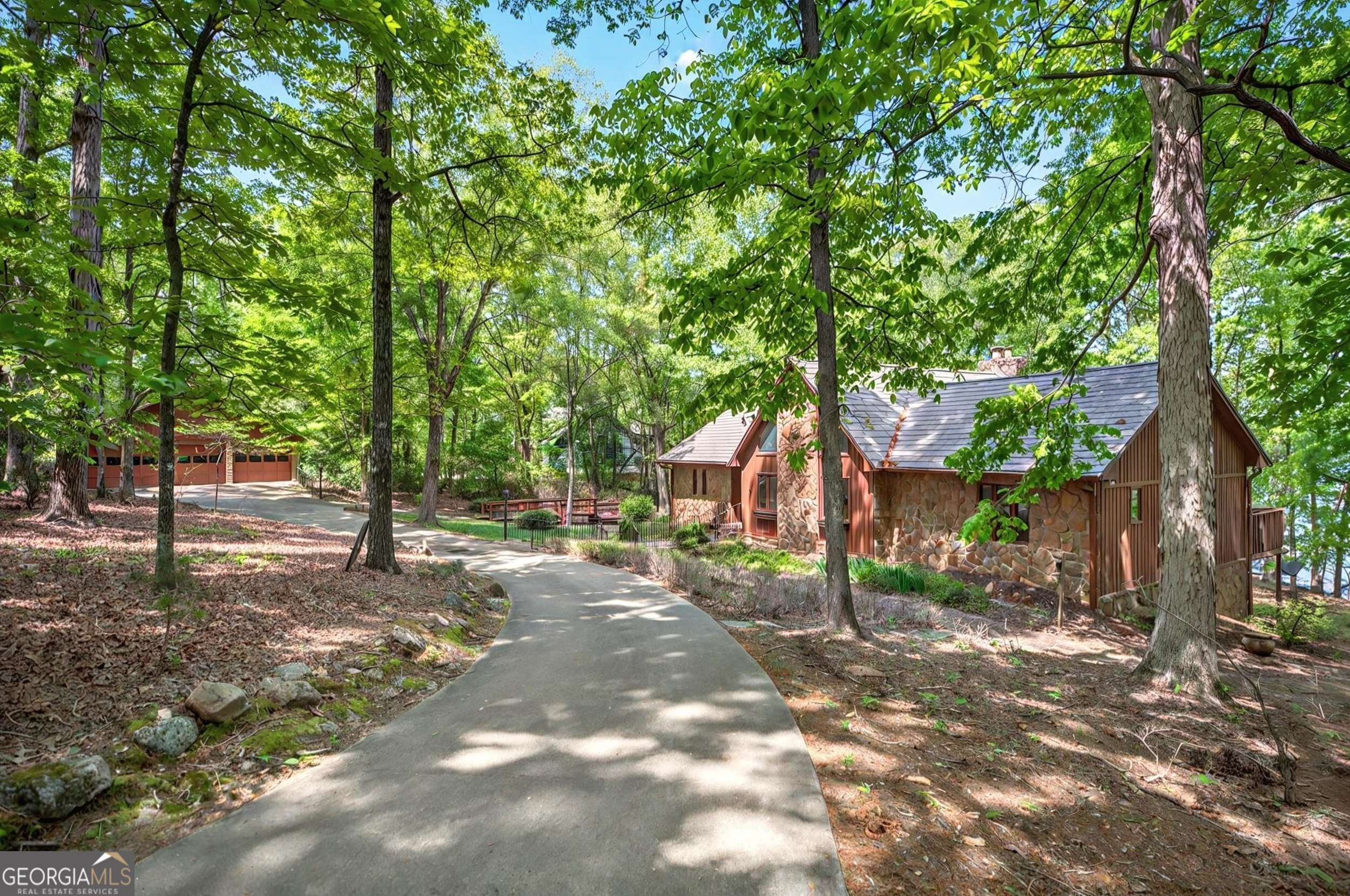 234 Chandlers Ferry DR, Hartwell, GA 30643