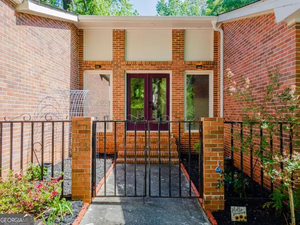 Marietta, GA 30064,3290 Custer Lake DR NW