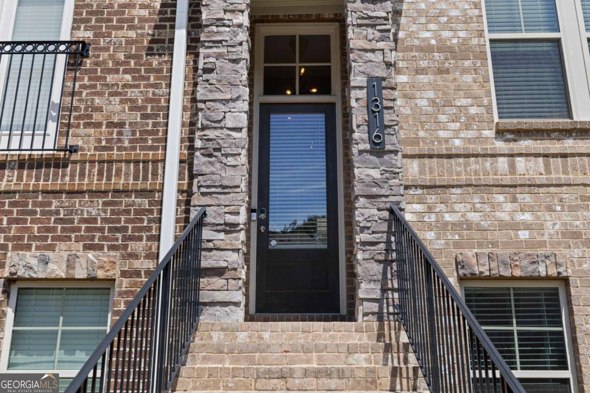 Brookhaven, GA 30319,1316 Harris WAY
