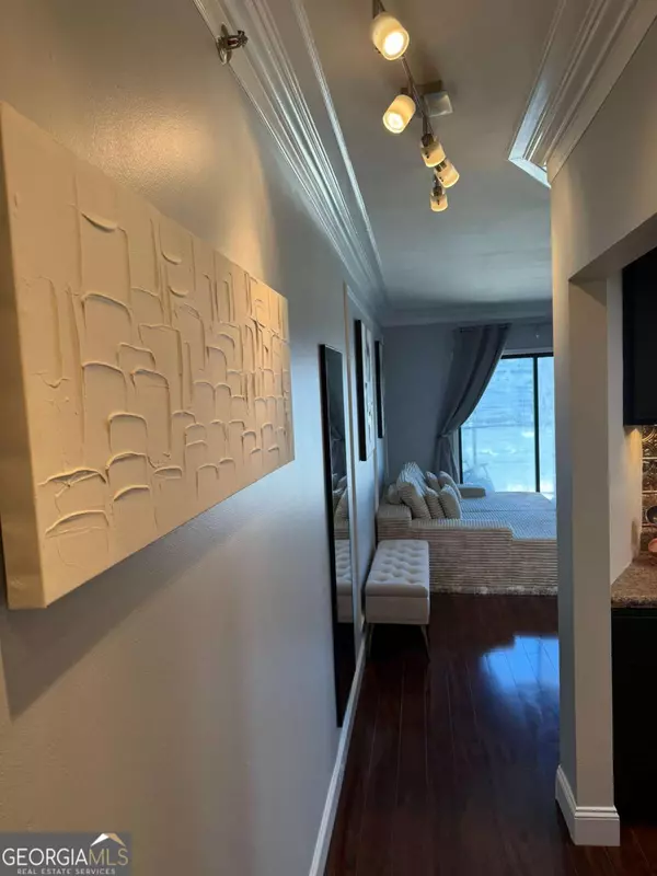 Atlanta, GA 30309,1280 W Peachtree ST NW #2801