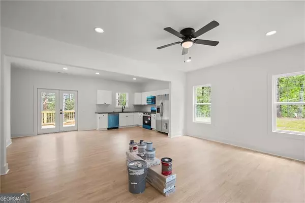 Dahlonega, GA 30533,250 Pine RD