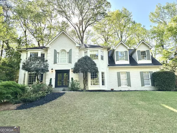 160 Hialeah WAY,  Roswell,  GA 30075