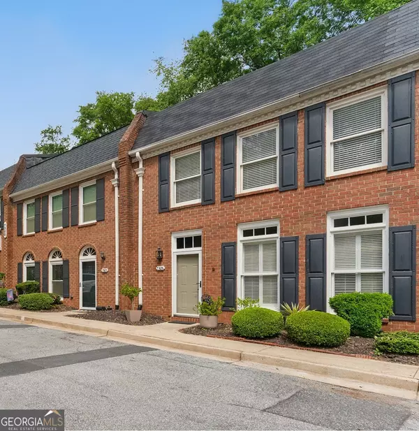Roswell, GA 30075,7305 Saint Charles SQ #B6