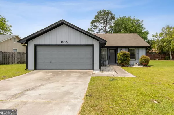305 Lakeview DR, Kingsland, GA 31548