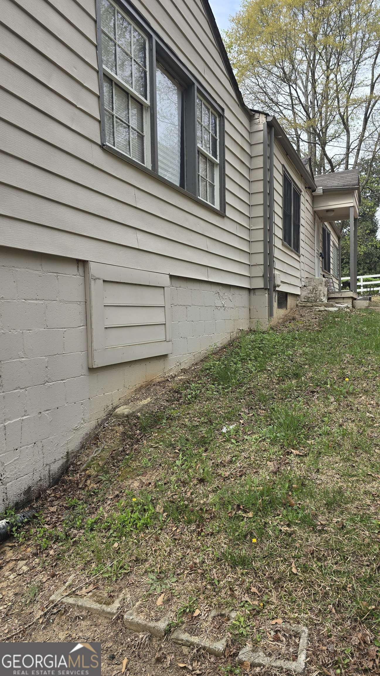 Atlanta, GA 30331,4064 Sunset DR SW