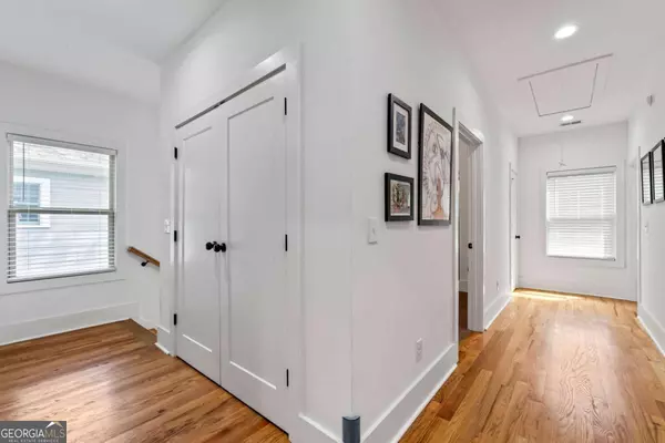 Atlanta, GA 30317,210 LOCUST ST NE