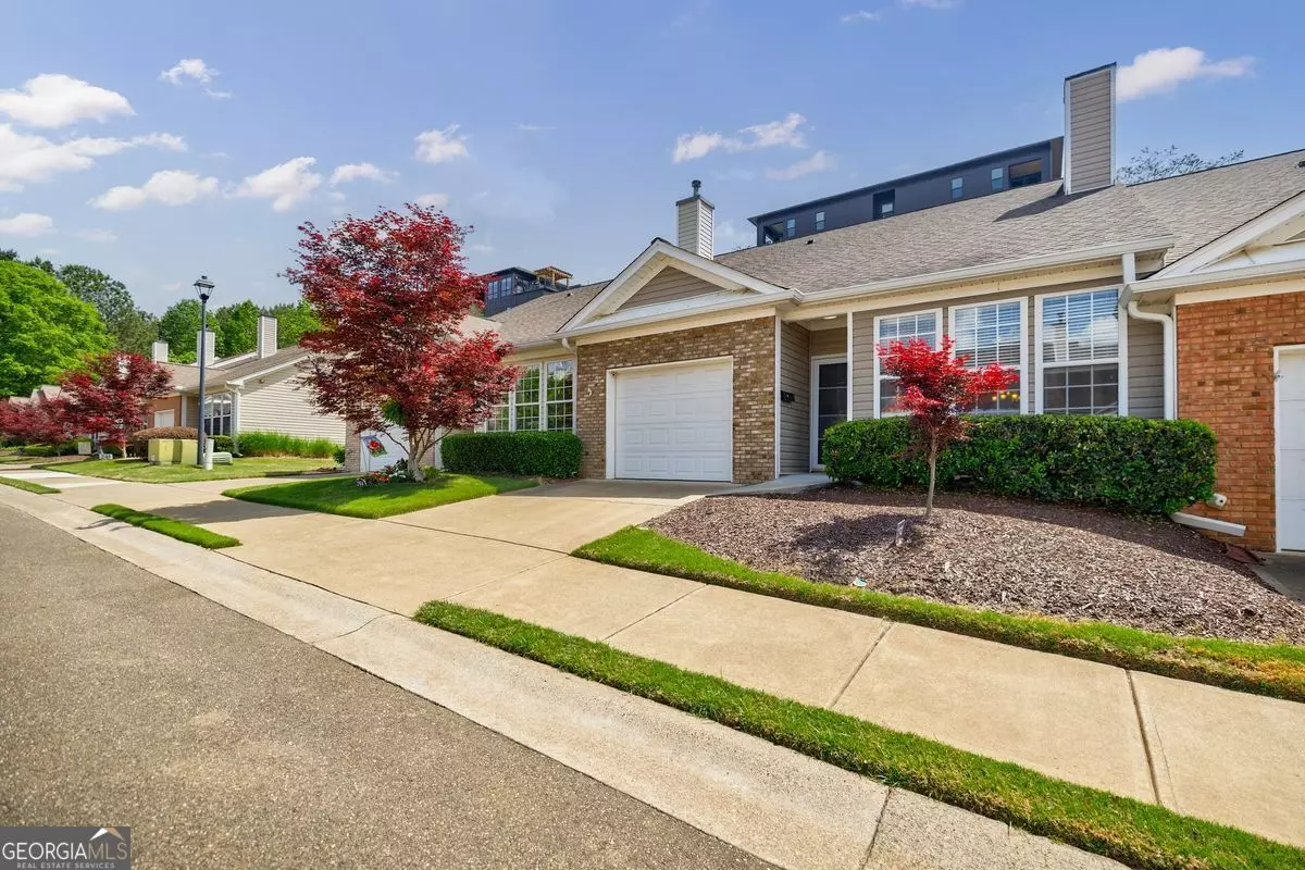 Canton, GA 30114,242 Riverstone PL