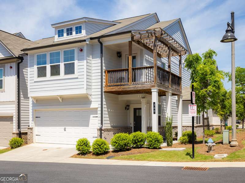 360 Hayden CIR, Woodstock, GA 30189