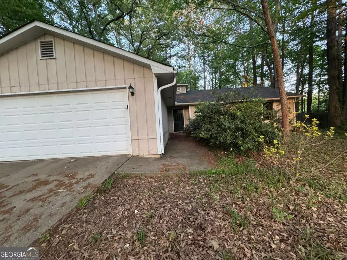 Jonesboro, GA 30238,655 Raven CT