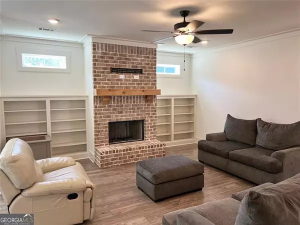 Monroe, GA 30655,810 CLUBSIDE CT
