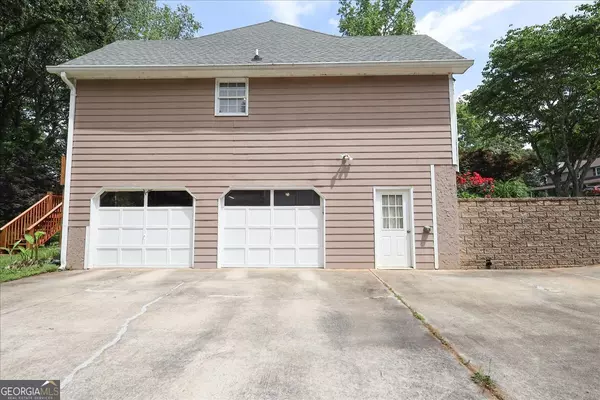 Douglasville, GA 30135,5665 Stewart Woods DR