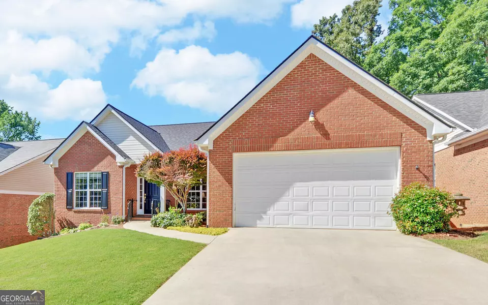 922 Brenau Point DR, Gainesville, GA 30501