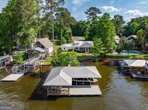 Warwick, GA 31796,126 Spring Creek RD