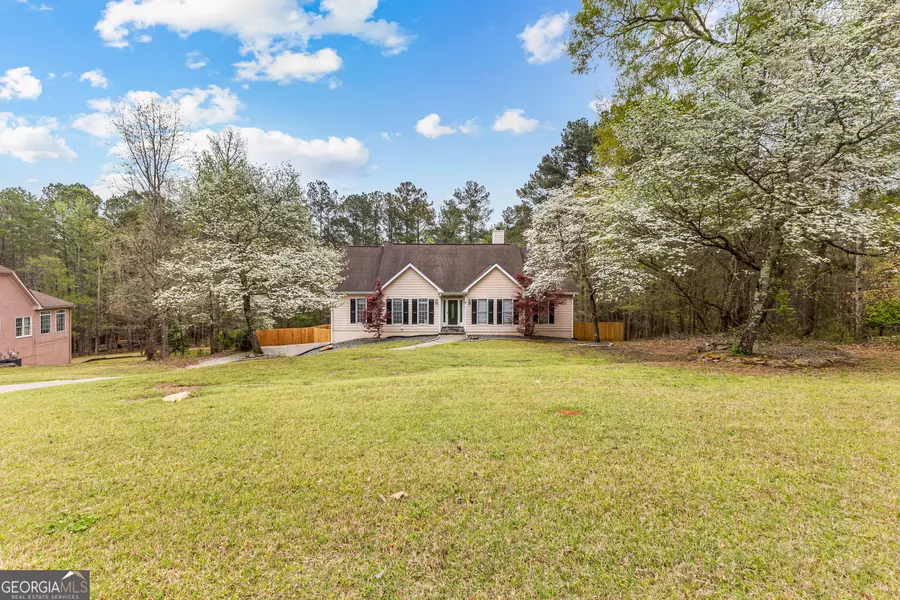 195 Blackberry RUN, Fayetteville, GA 30214