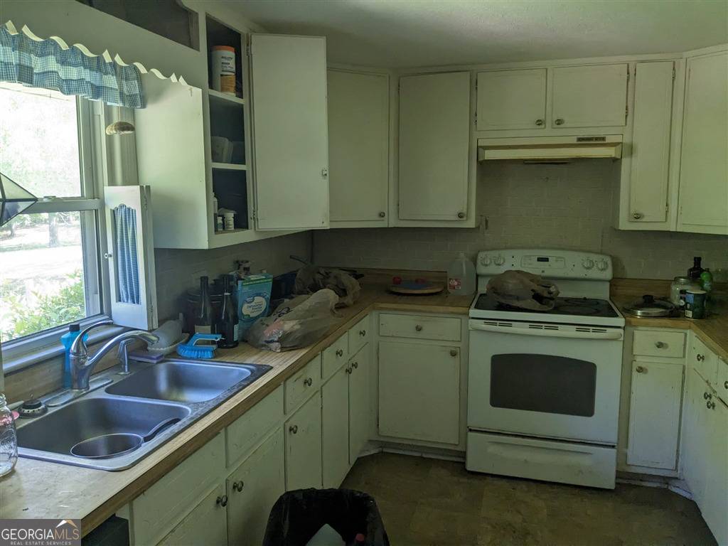 Loganville, GA 30052,2291 Piney Grove RD