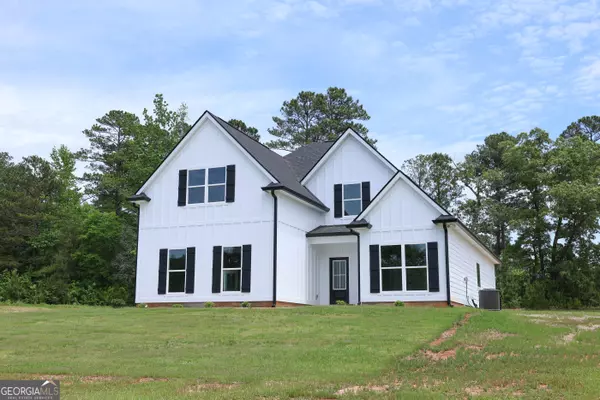 Lanett, AL 36863,716 Riverside Estates