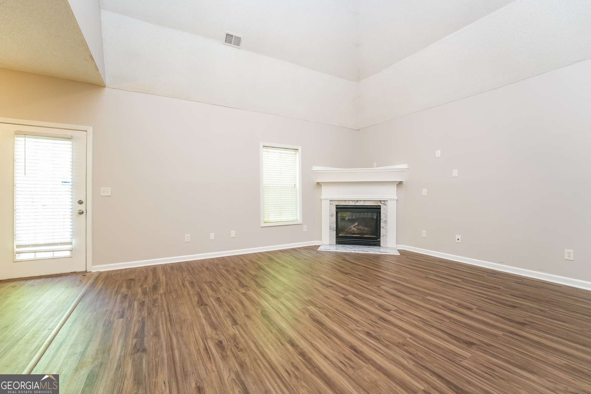Ellenwood, GA 30294,205 Huntwood CT
