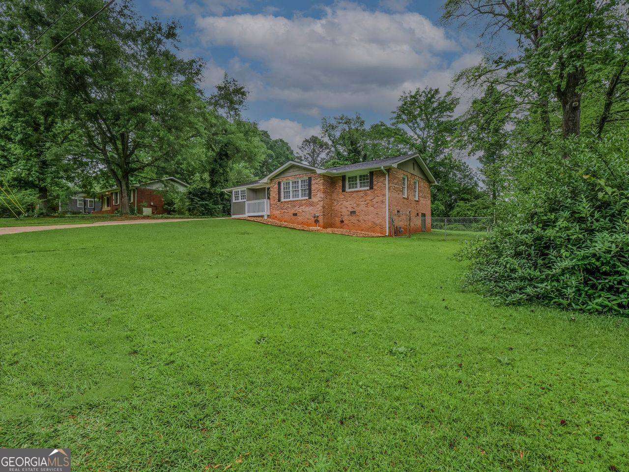 Douglasville, GA 30135,6892 AUTUMN HILLS