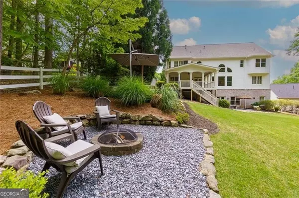 Roswell, GA 30075,5045 Huntwood WAY